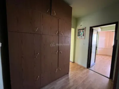 Lugoj,  Vila P+2E+M ,  656 Mp., Construiti, Posibilitate De Investitie, Zona 0 - foto 17