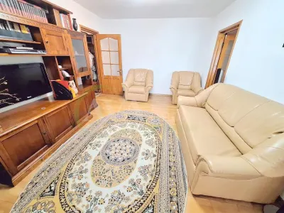 Apartament  2 camere semidecomandat, mobilat si utilat, zona Narcisa - foto 2
