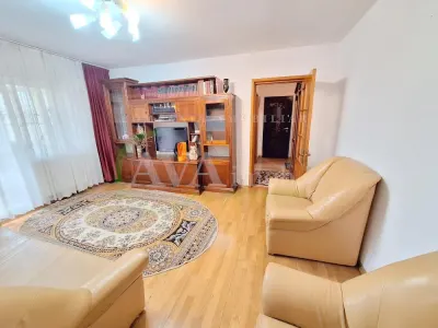 Apartament  2 camere semidecomandat, mobilat si utilat, zona Narcisa - foto 13