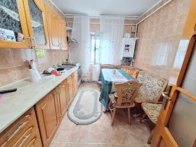Apartament  2 camere semidecomandat, mobilat si utilat, zona Narcisa - foto 5