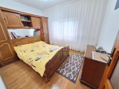 Apartament  2 camere semidecomandat, mobilat si utilat, zona Narcisa - foto 6