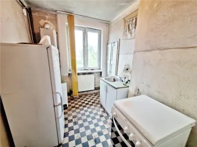 Apartament 2 camere decomandat zona Neagoe Voda - foto 2