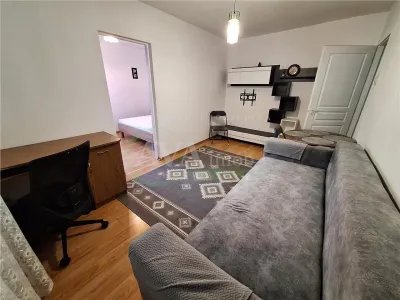 Apartament 3 camere, etaj 1, mobilat, zona Orizont - foto 2