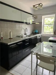 Apartament 3 camere de inchiriat – ultracentral, complet mobilat si utilat - foto 3