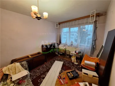 Apartament 2 camere (de renovat) zona Orizont-Bacau - foto 7