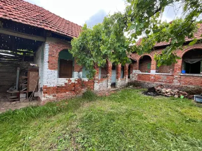 Honorici, Casa Cu Teren, 230 Mp. Suprafata construita, 1.700 Mp. Suprafata teren - foto 10
