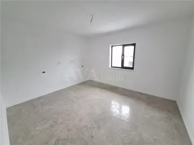 Ansamblu 20 de case, 3 camere  120 mp, zona Margineni - Bacau