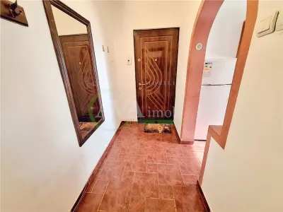 Apartament 2 camere, mobilat si utilat, etaj 3 din 4, Bacau - foto 10