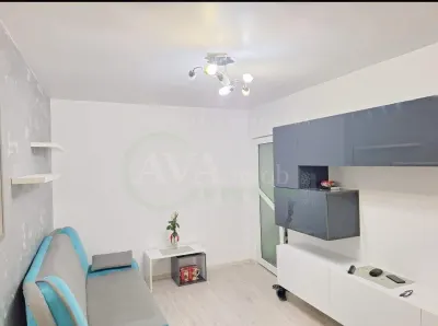 Apartament 3 camere nedecomandat, zona Milcov - foto 2