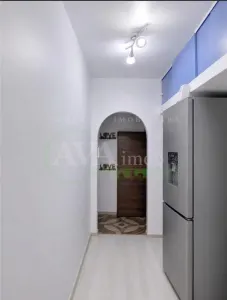 Apartament 3 camere nedecomandat, zona Milcov - foto 12