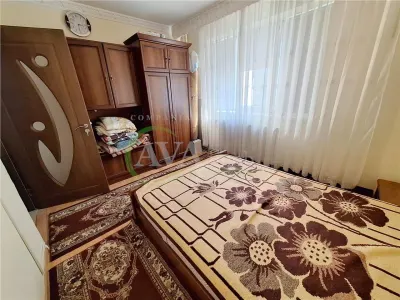 Apartament 3 decomandate, mobilat, zona Narcisa - Bacau