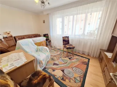 Apartament 3 decomandate, mobilat, zona Narcisa - foto 3