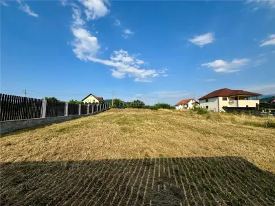 Teren intravilan pentru constructie casa - foto 2