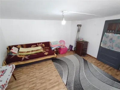 Rachitova, Casa 8 Incaperi, 3800mp Teren, Usor Negociabil - foto 17