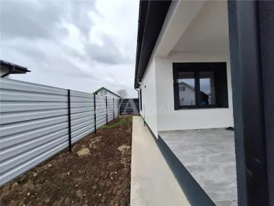 Casă nouă 2025, parter, 90 mp, teren 370 mp, terasă – Letea Veche - foto 3