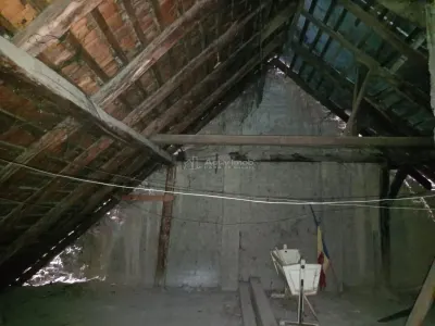 Oravita, Casa la Cheie, 7 Incaperi, Posibilitate Mansardare, Pret Negociabil - foto 18