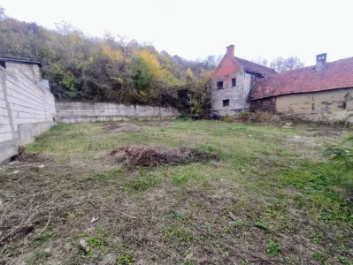 Oravita, Teren Intravilan, Drept, La Sosea, Pret Negociabil - foto 11
