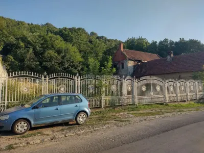 Oravita, Teren Intravilan, Drept, La Sosea, Pret Negociabil - foto 3