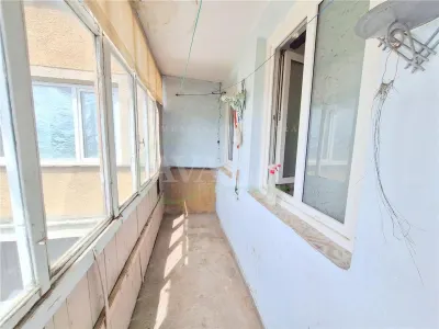 Apartament confort 1 cu balcon generos si multiple spatii de depozitare - foto 12
