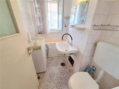 Apartament confort 1 cu balcon generos si multiple spatii de depozitare - foto 8