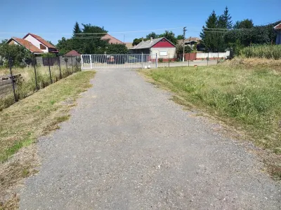 Hala industriala de vanzare sau inchiriere– Misca - judetul Bihor - 972 mp construiti  -Teren 12538 mp - Utilitati complete - foto 5
