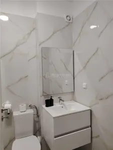 Apartament cu 3 camere, complet mobilat si utilat, in bloc nou - foto 6