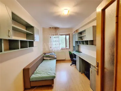 Apartament 3 camere decomandate, zona Neagoe Voda - foto 9