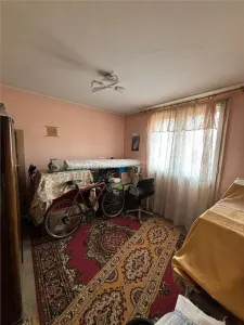 Apartament 3 cam Mazepa 1 etaj 3 langa scoala 28 - foto 4