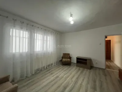 Lugoj, Ap. 2 Cam. Et. 3  Recent Renovat, Zona Timisorii - foto 19