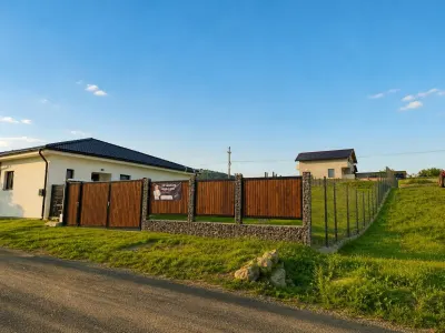 Teren intravilan de 769 mp cu priveliște  frumoasa catre munti - foto 6