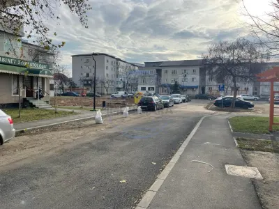 TEREN COLT LA DOUA STRAZI, ZONA CENTRALA! - foto 4