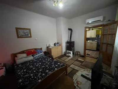 Caransebes, 2 Camere, Etaj 2, Zona Sesu Rosu - foto 2