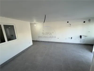 Spatiu comercial, Crang Petresti - foto 6