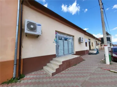 Vanzare spatiu comercial, Ghimbav, Central langa Primarie, vitrina - foto 19