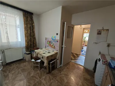 Vanzare apartament 4 camere, decomandat, zona Faget - foto 11