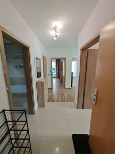 Inchiriem Apartament 2 Camere, Modern, Decomandat, Tractorul - foto 16