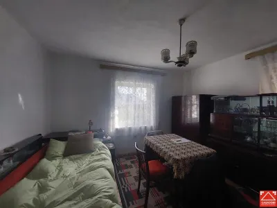 Casa cu teren de 3.500 mp in Santana! Ideal pentru proiect rezidential! - foto 10