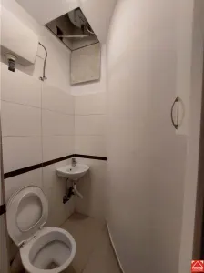 PRET REDUS! Apartament ultracentral, pentru locuit sau birou - foto 9