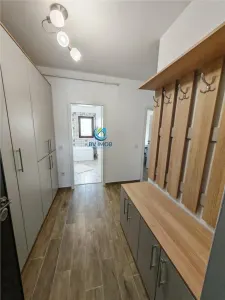 Inchiriem Garsoniera, Moderna, Gradina 67 Mp, Decomandata, Sanpetru - foto 4