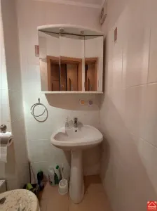 Apartament cu acces stradal pentru cabinet sau birou - foto 12