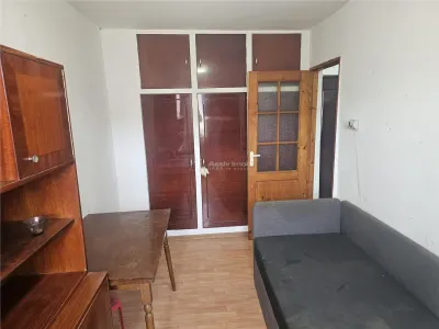 Resita, Garsoniera, Mobilata+Utilata, Calea Caransebesului - foto 11