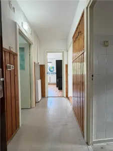 Vanzare apartament 2 camere decomandat, Grivitei, etajul 2, insorit - foto 3