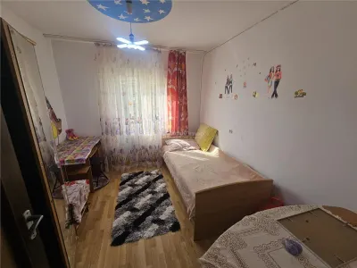 Resita, 3 Cam. Dec., Mobilat+Utilat, Micro 2 - foto 7