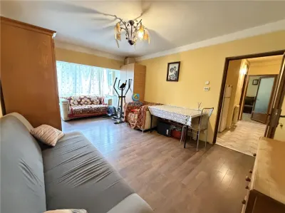 Vanzare apartament 2 camere decomandat, etaj 1, intrare Racadau - foto 16