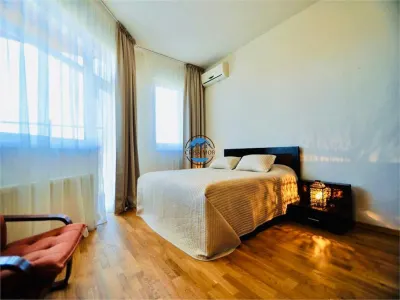 VILA DE INCHIRIAT IN MAMAIA - foto 6
