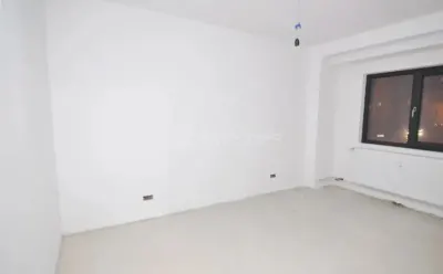 3 camere decomandat - Str. Viorele - Tineretului - foto 3