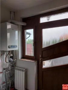 Casa mare pentru locuit sau birouri! De inchiriat sau de vanzare! - foto 17