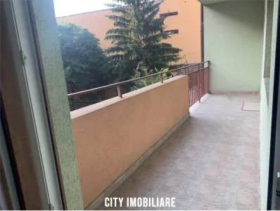 Apartament 2 camere, decomandat, parcare, Horea. - foto 7