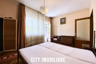Apartament 3 camere, decomandate, S 100 mp, garaj, str. Hajdeu. - foto 14