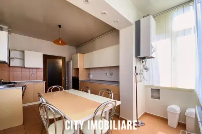 Apartament 3 camere, decomandate, S 100 mp, garaj, str. Hajdeu. - foto 9